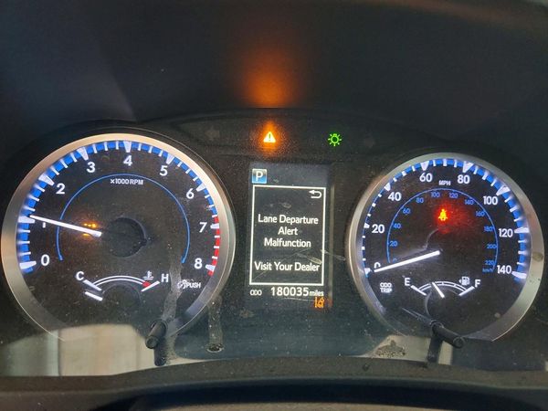 2017 TOYOTA HIGHLANDER LE/LE Plus