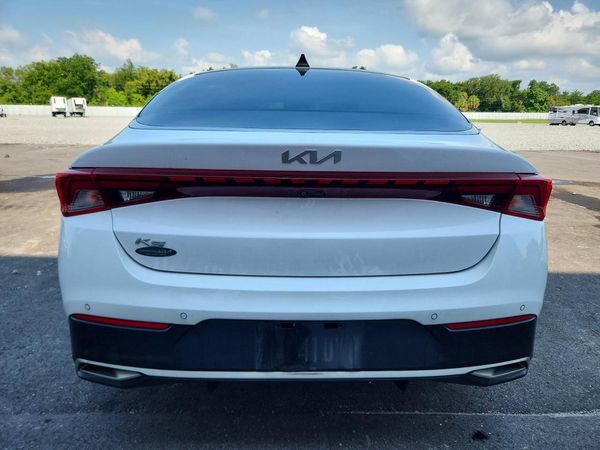 2022 KIA K5 EX