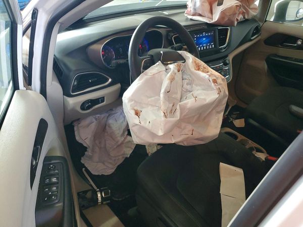 2019 CHRYSLER PACIFICA