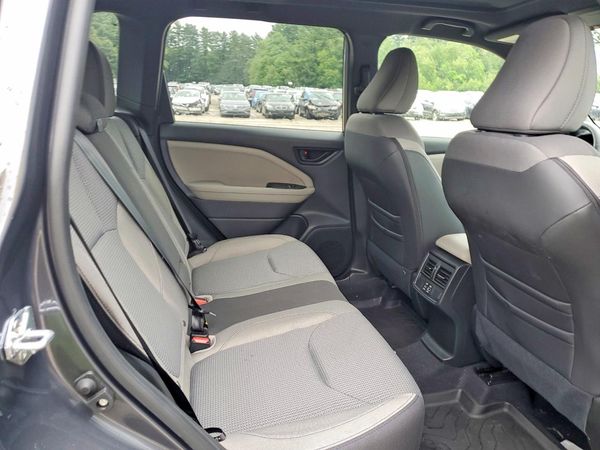 2025 SUBARU FORESTER Premium