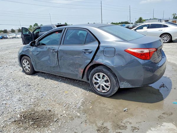2017 TOYOTA COROLLA