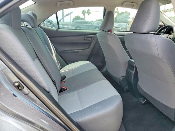 2017 TOYOTA COROLLA