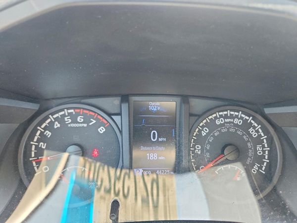 2021 TOYOTA TACOMA SR5
