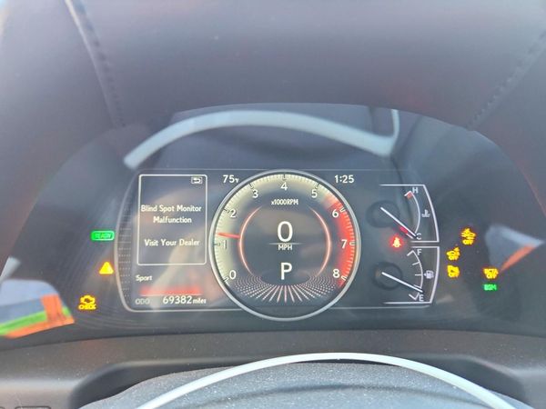 2019 LEXUS ES 300h