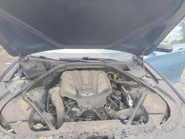 2018 GENESIS G80 — Engine bay