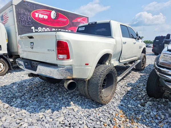 2016 RAM 3500 Laramie