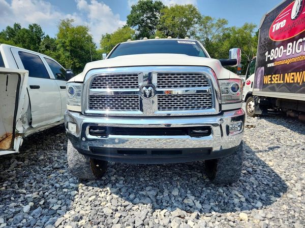 2016 RAM 3500 Laramie