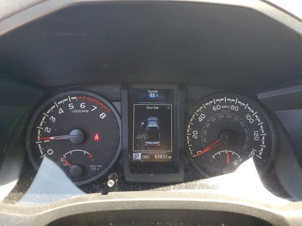 2023 TOYOTA TACOMA SR5