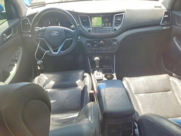 2017 HYUNDAI TUCSON