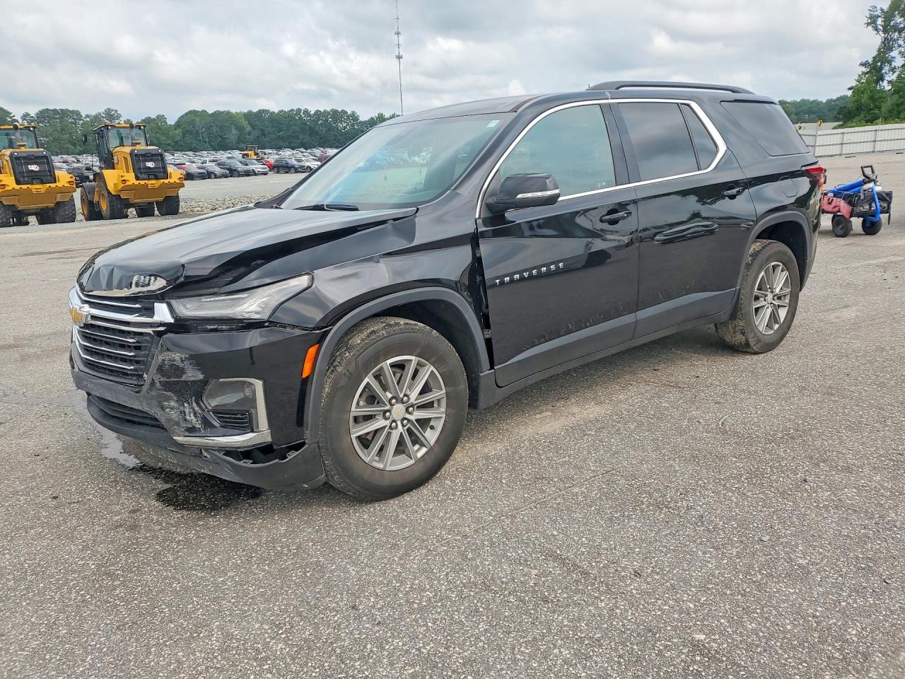 2023 CHEVROLET TRAVERSE LT
