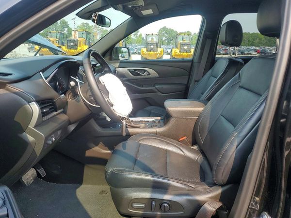 2023 CHEVROLET TRAVERSE LT