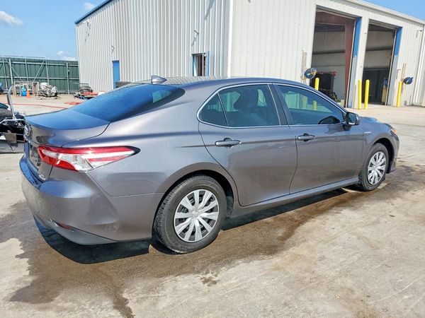 2019 TOYOTA CAMRY LE Hybrid
