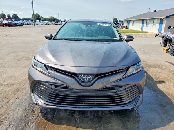 2019 TOYOTA CAMRY LE Hybrid