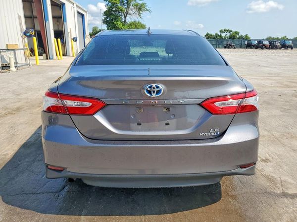 2019 TOYOTA CAMRY LE Hybrid