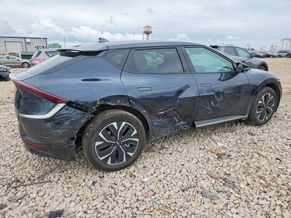 2024 KIA EV6