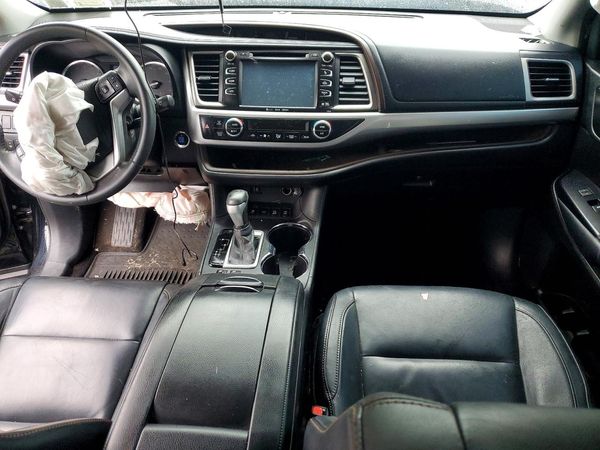 2016 TOYOTA HIGHLANDER Base/Hybrid