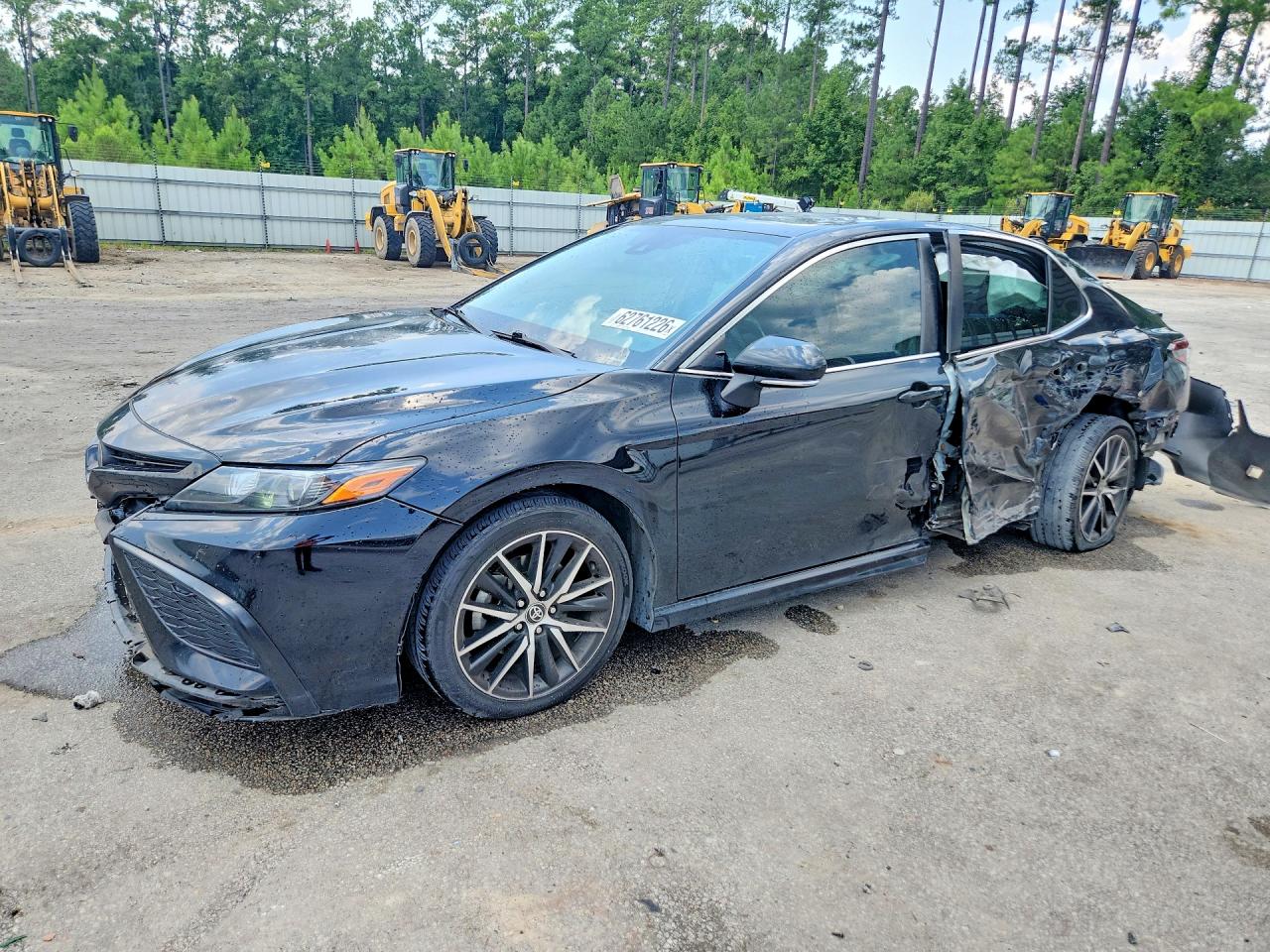2022 TOYOTA CAMRY SE