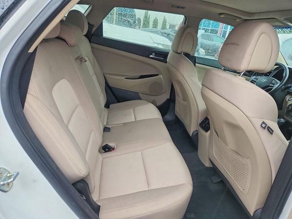2017 HYUNDAI TUCSON