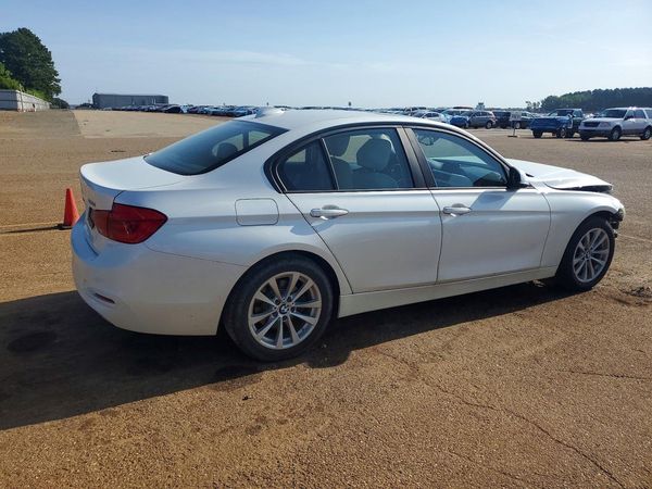 2018 BMW 320