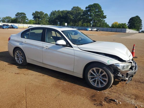 2018 BMW 320