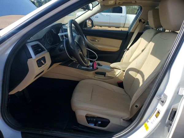2018 BMW 320