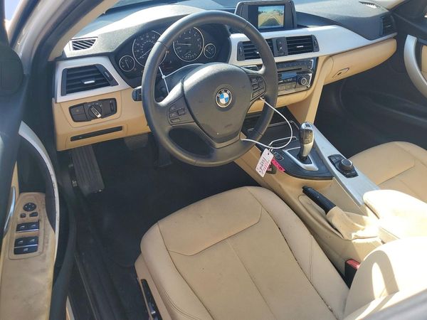 2018 BMW 320