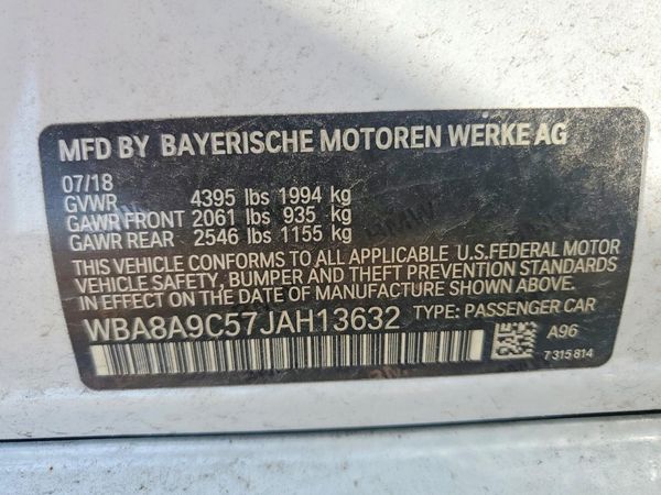 2018 BMW 320