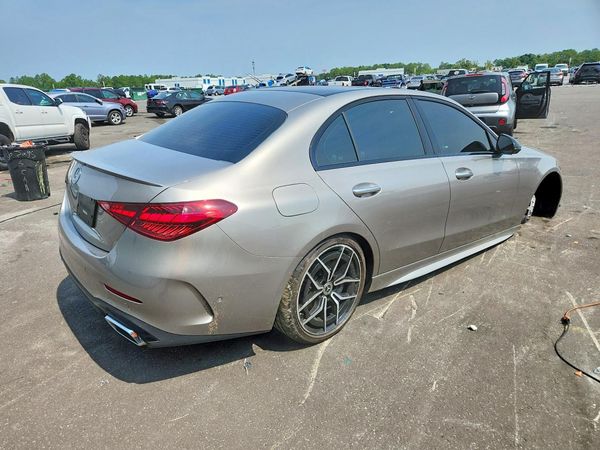 2022 MERCEDES-BENZ C C300