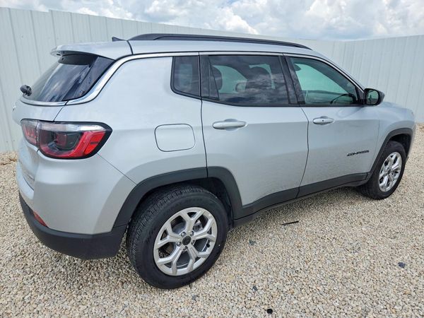 2025 JEEP COMPASS North, Latitude