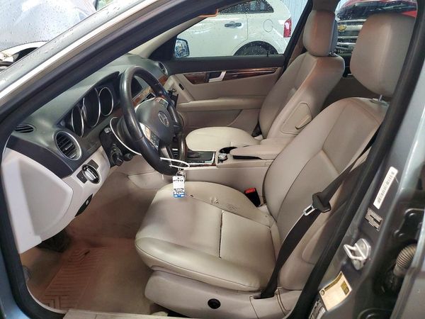 2012 MERCEDES-BENZ C C250