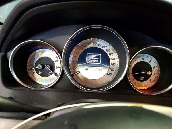 2012 MERCEDES-BENZ C C250