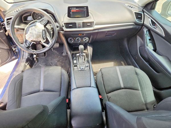 2018 MAZDA 3 Sport