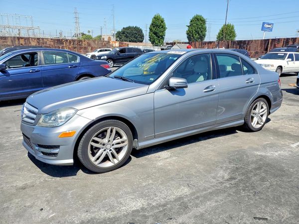 2014 MERCEDES-BENZ C C250