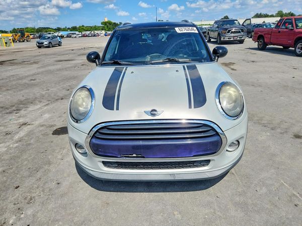 2016 MINI COOPER