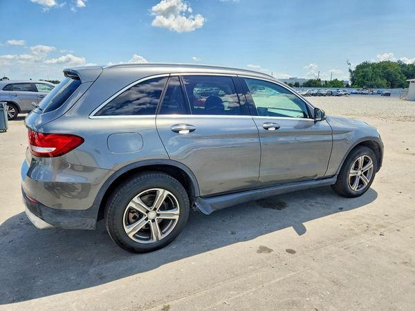 2016 MERCEDES-BENZ GLC GLC300