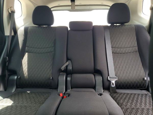 2019 NISSAN ROGUE