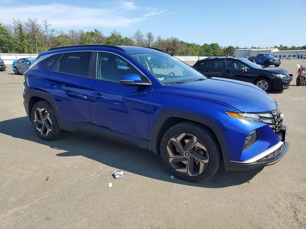 2022 HYUNDAI TUCSON