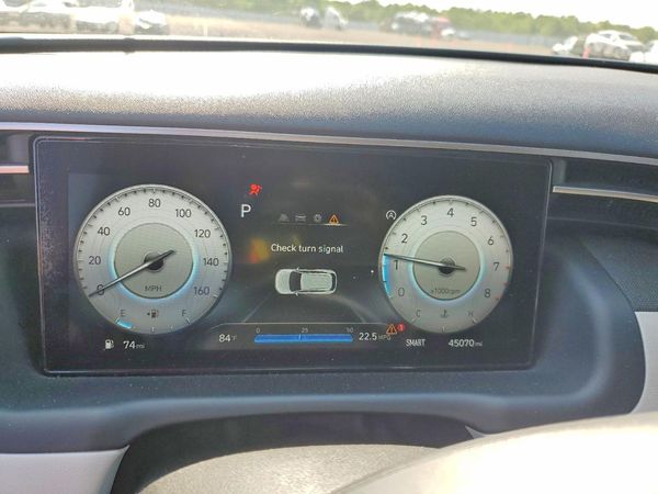 2022 HYUNDAI TUCSON
