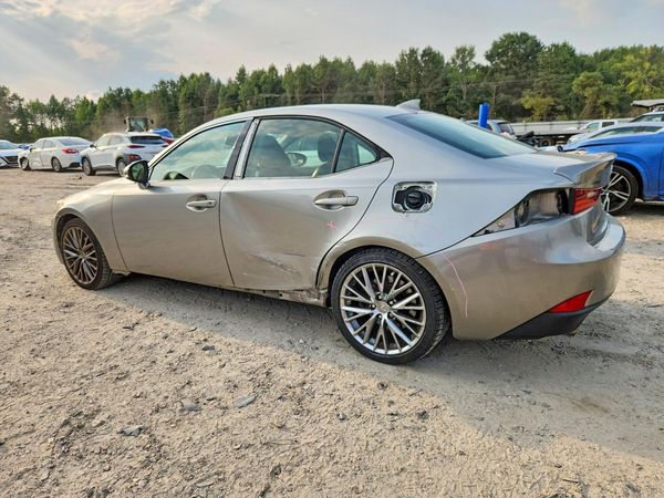 2016 LEXUS IS 300