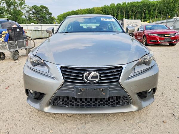 2016 LEXUS IS 300