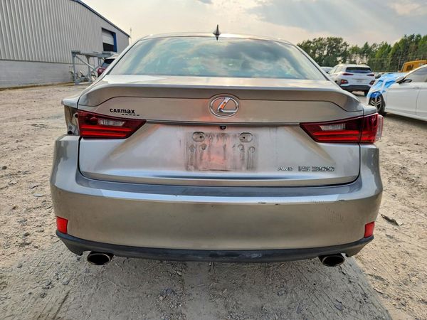 2016 LEXUS IS 300