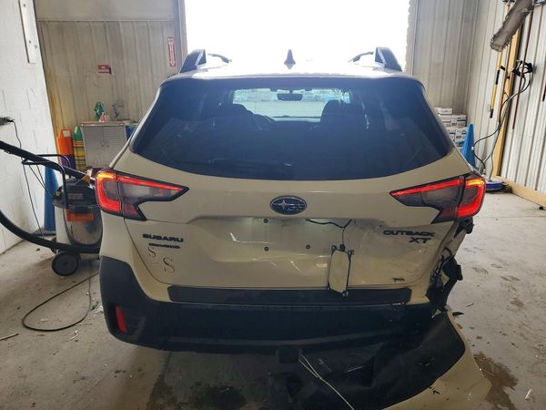 2020 SUBARU OUTBACK