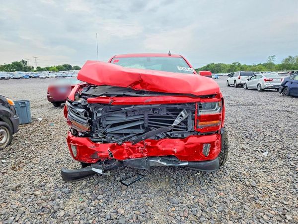 2017 CHEVROLET SILVERADO LT