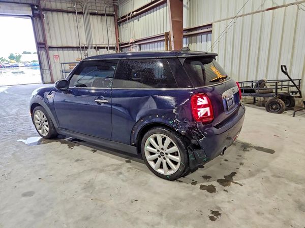 2019 MINI COOPER