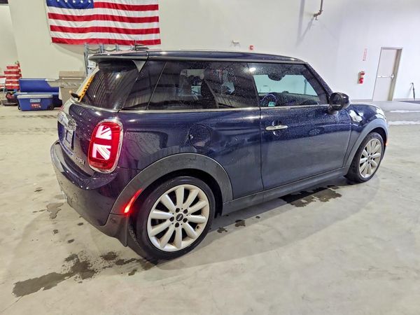2019 MINI COOPER
