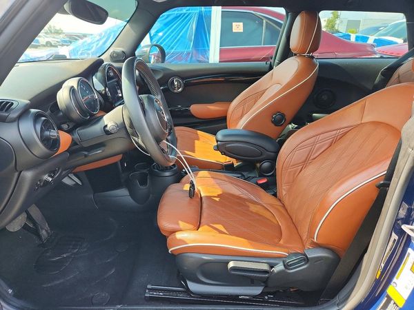 2019 MINI COOPER