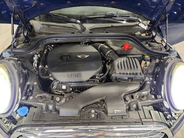 2019 MINI COOPER