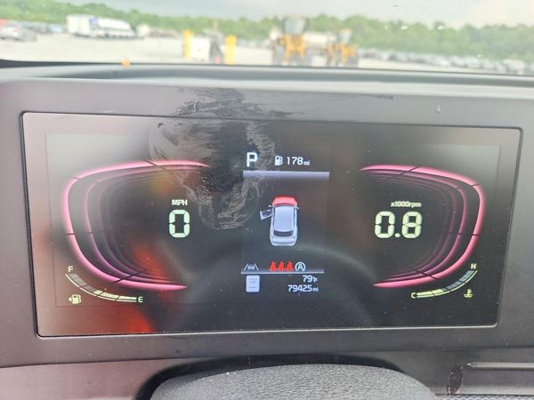 2024 KIA SPORTAGE