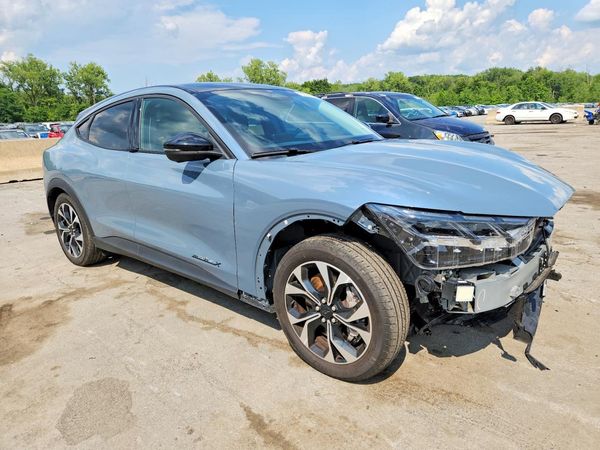 2024 FORD MUSTANG Select