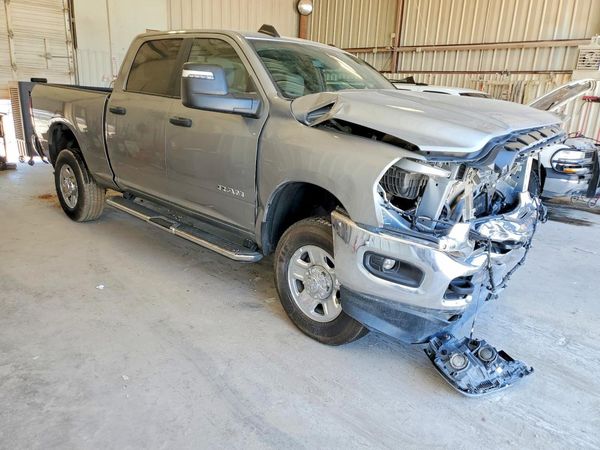 2024 RAM 2500 BIG HORN CREW CAB 4X4